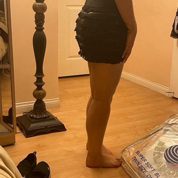 Mini skirt - Picture 2 of 3